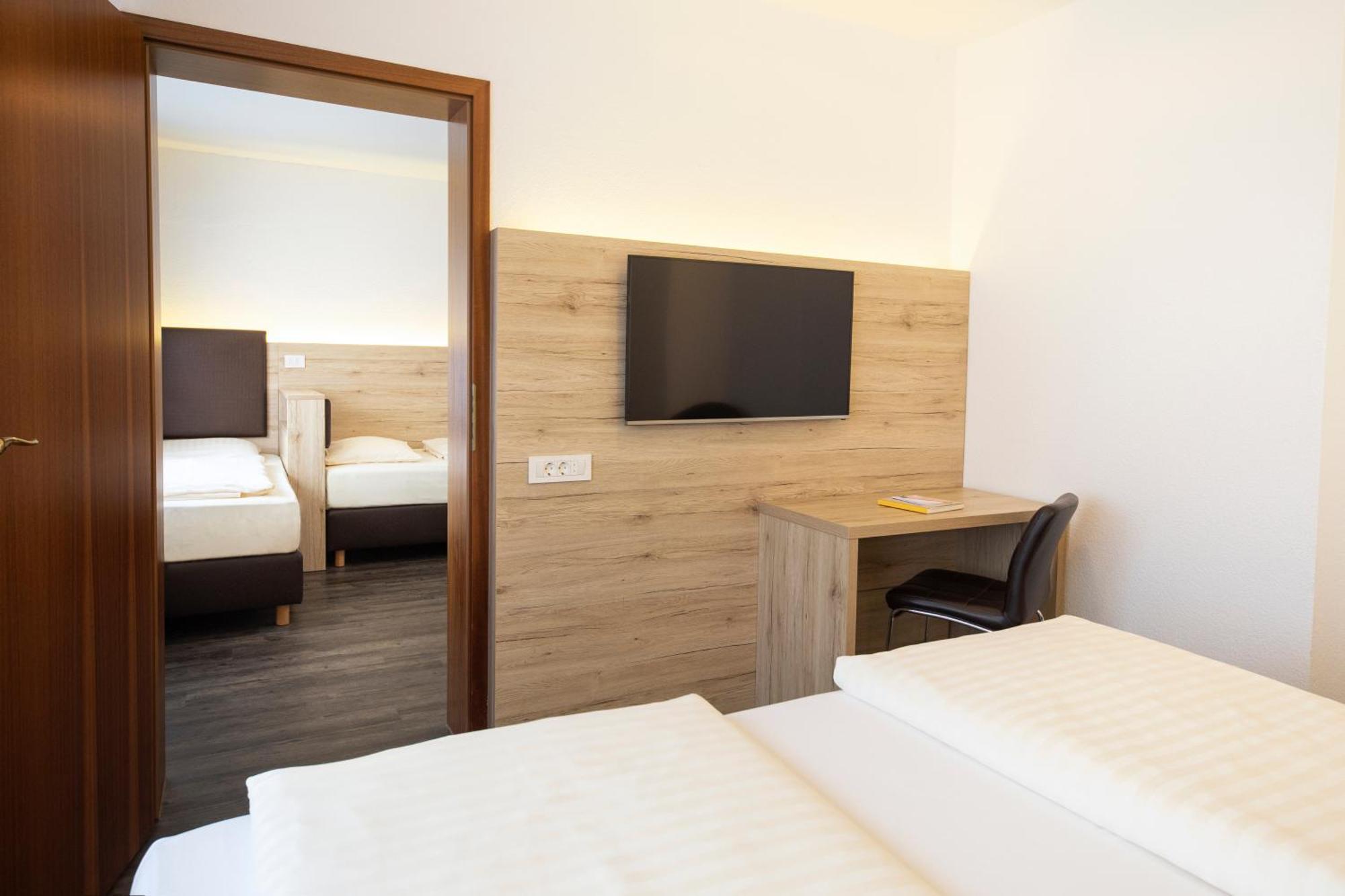 Roomingtons Lueneburger Heide Hodenhagen Εξωτερικό φωτογραφία