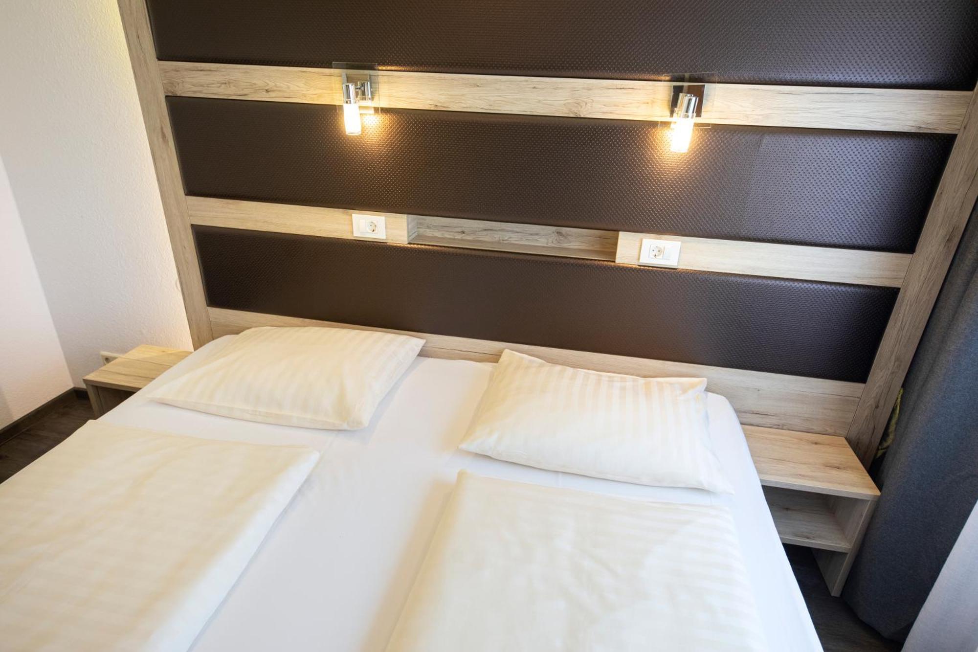 Roomingtons Lueneburger Heide Hodenhagen Εξωτερικό φωτογραφία