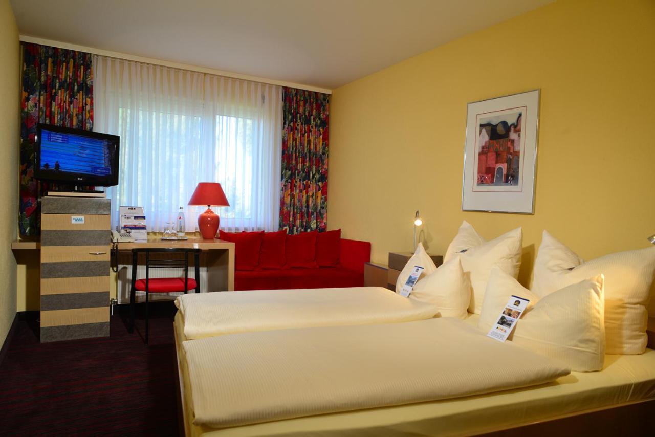 Roomingtons Lueneburger Heide Hodenhagen Εξωτερικό φωτογραφία